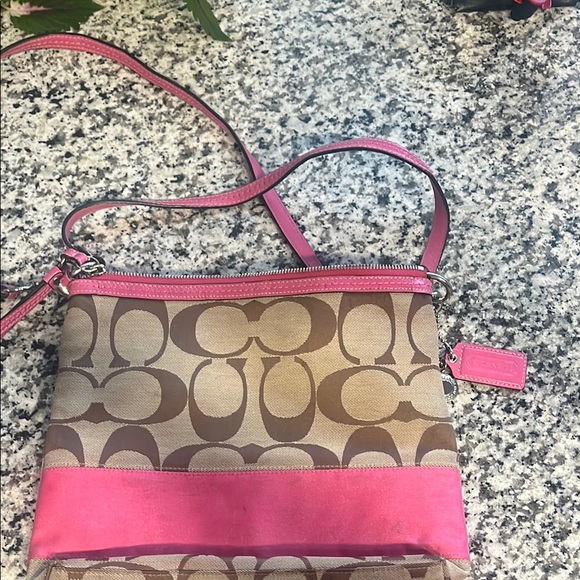 Coach Stylish Pink and Brown Women's Purse - Picture 1 of 7